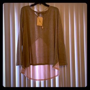 Never worn long sleeve shirt!!